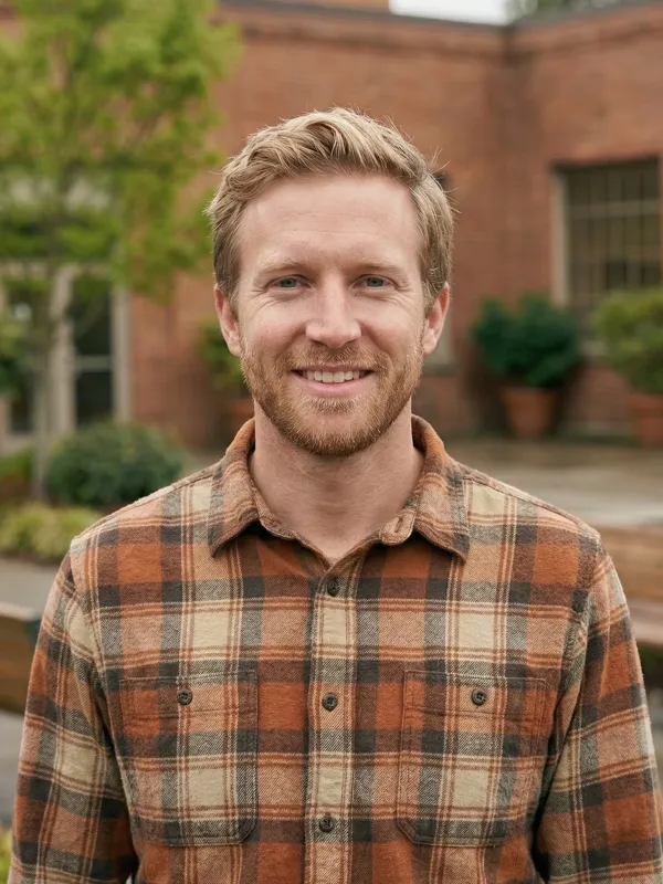 Nathan Brooks headshot